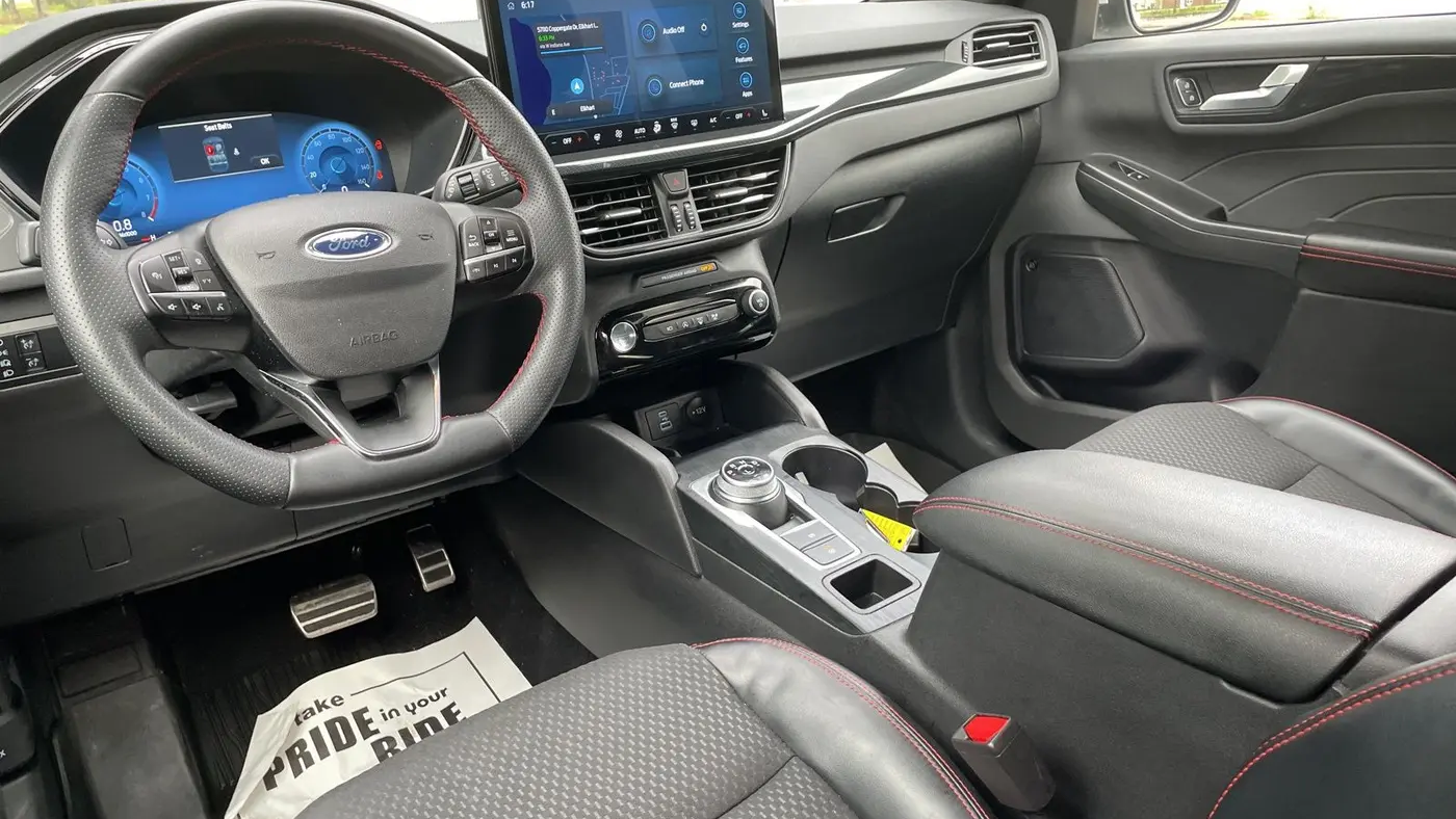 2023 Ford Escape ST-Line Select