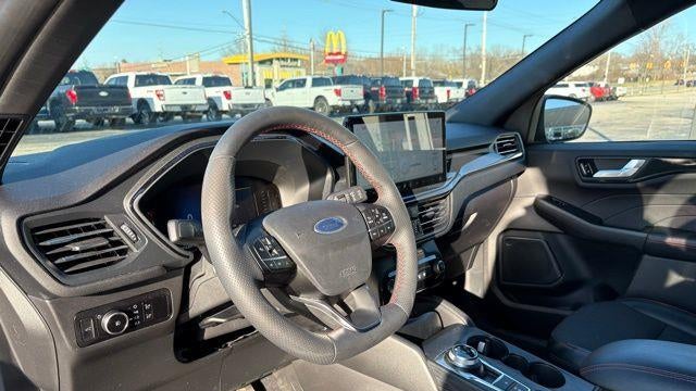2023 Ford Escape ST-Line Select
