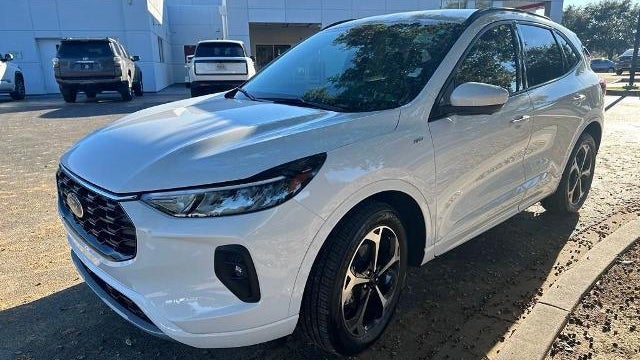 2023 Ford Escape ST-Line Select