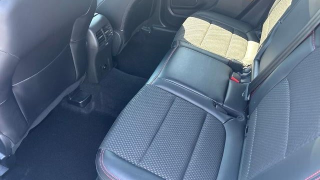 2024 Ford Escape ST-Line Select