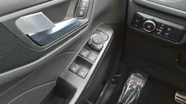 2024 Ford Escape ST-Line Select