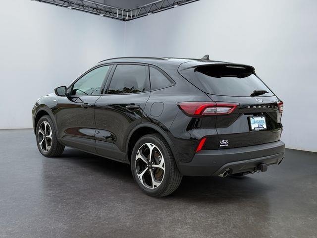 2025 Ford Escape - $27,015