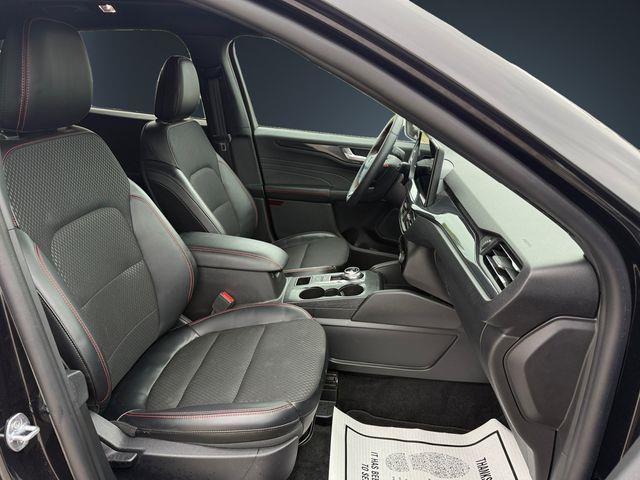 2025 Ford Escape - $27,015