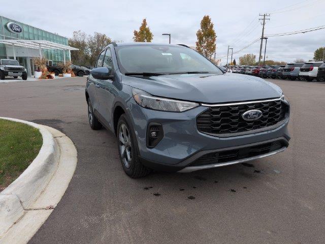 2025 Ford Escape - $25,304