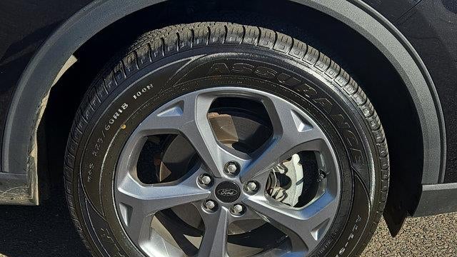 2025 Ford Escape ST-Line Select