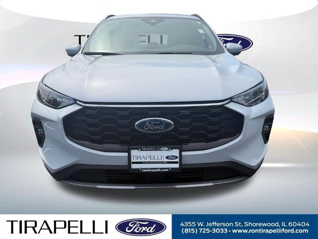 2025 Ford Escape ST-Line Select — photo 1 of 7