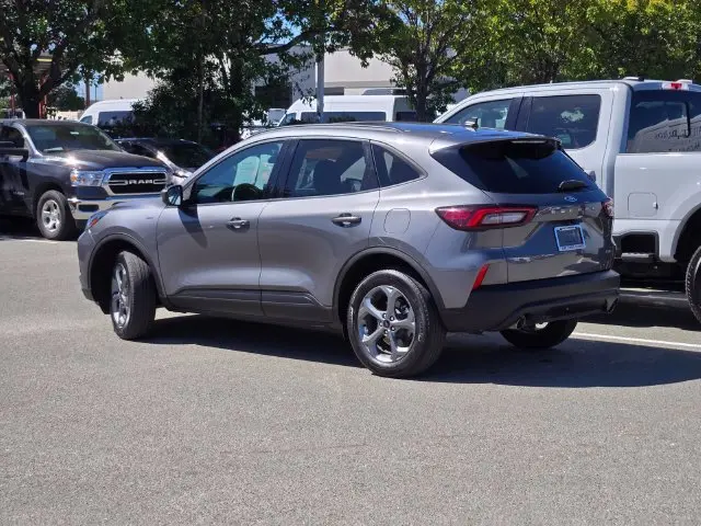 2025 Ford Escape - $22,772