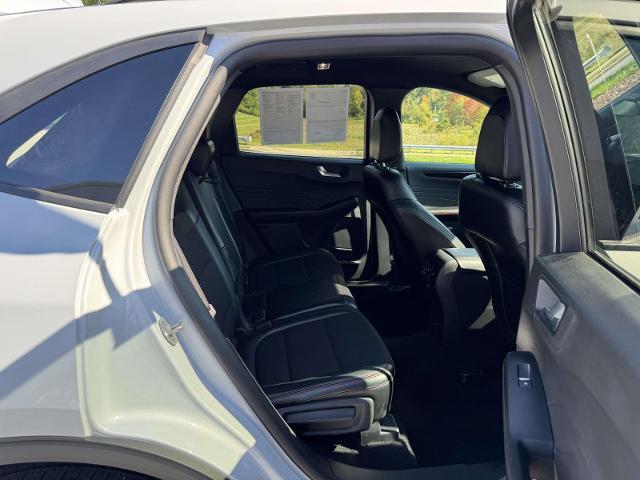 2025 Ford Escape - $22,500