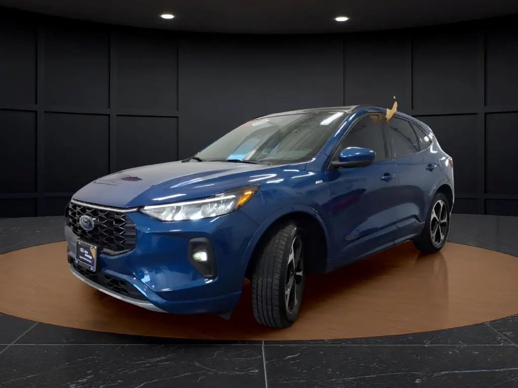 2023 Ford Escape - $23,495