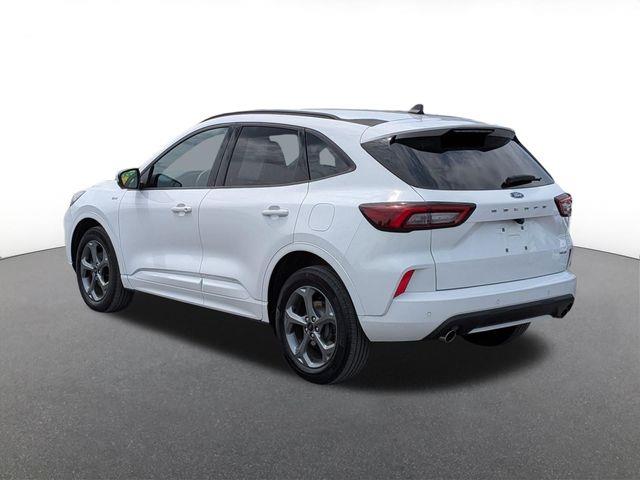 2023 Ford Escape - $27,700
