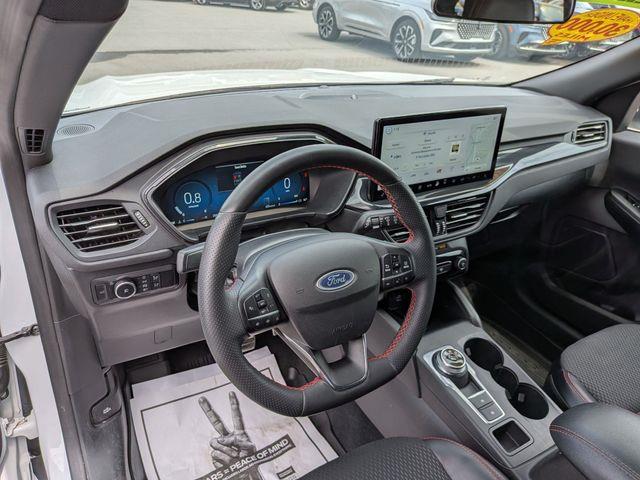 2023 Ford Escape - $27,700