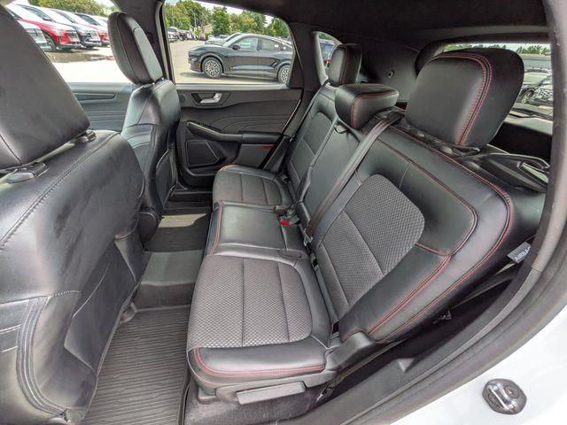 2023 Ford Escape - $27,700
