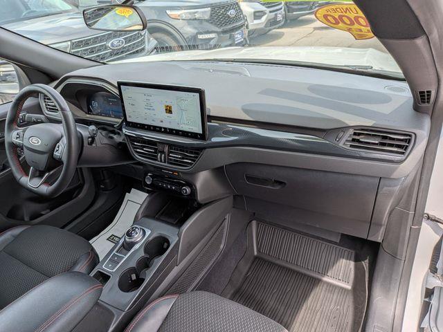 2023 Ford Escape - $27,700