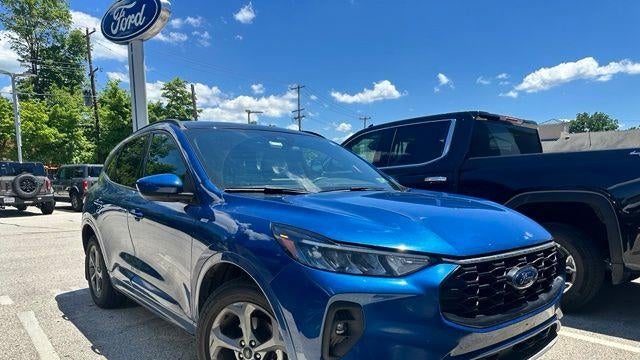 2023 Ford Escape ST-Line Select