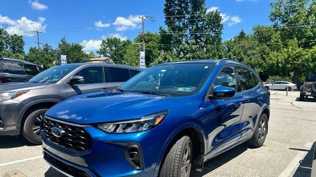 2023 Ford Escape ST-Line Select