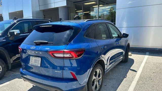 2023 Ford Escape ST-Line Select