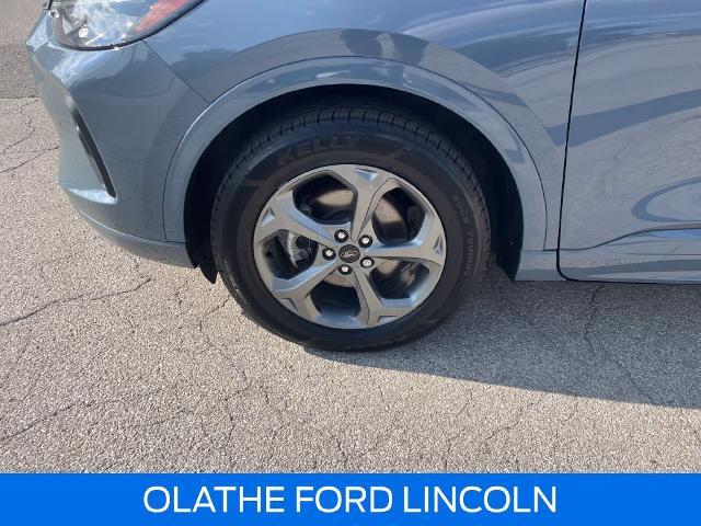 2023 Ford Escape - $24,829