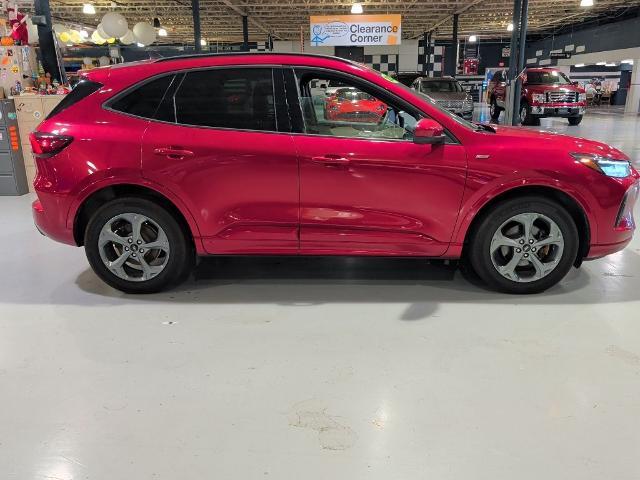 2023 Ford Escape - $24,010