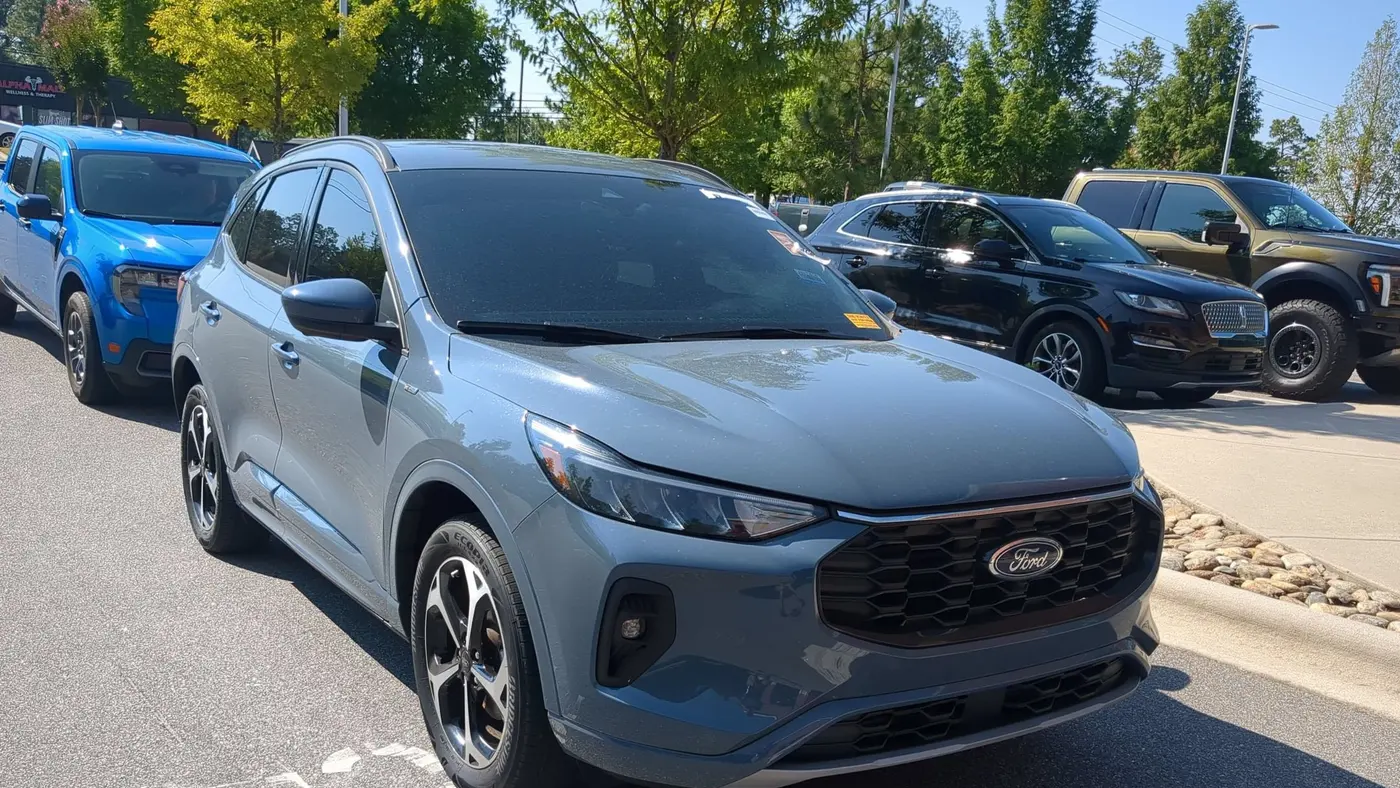 Preowned 2024 Ford Escape ST-Line Select for Sale