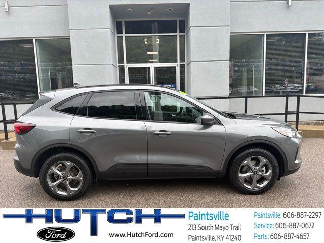 2025 Ford Escape - $26,998