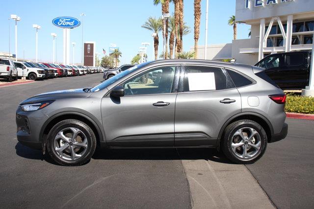 2025 Ford Escape - $22,901