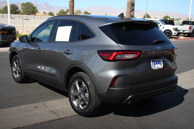 2025 Ford Escape - $22,901