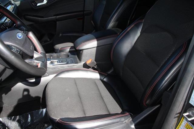 2025 Ford Escape - $22,901