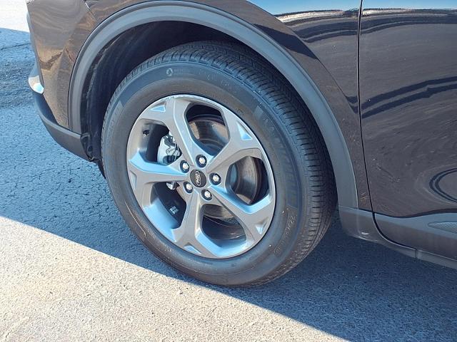 2025 Ford Escape - $24,259