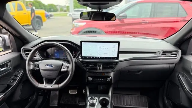 2023 Ford Escape ST-Line Select