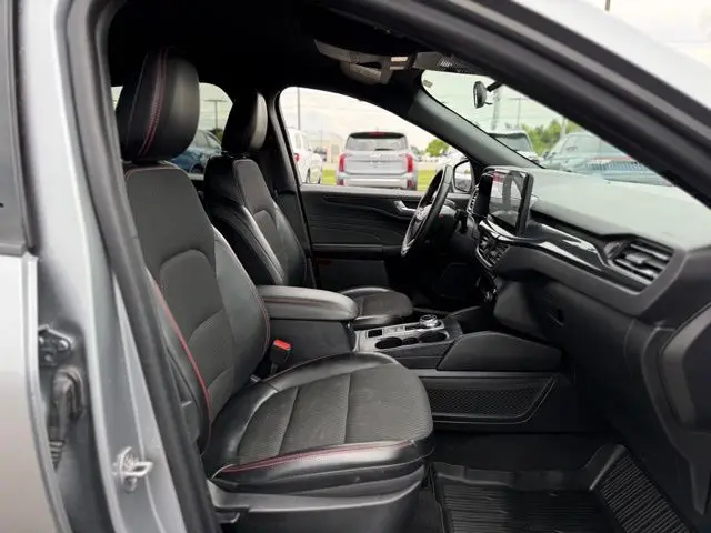 2023 Ford Escape - $19,000