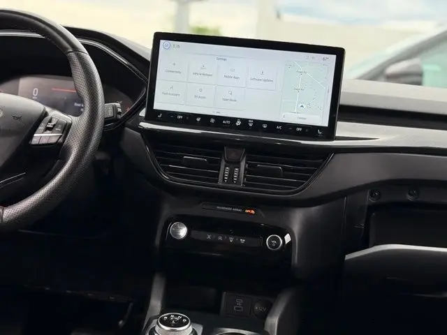 2023 Ford Escape - $19,000