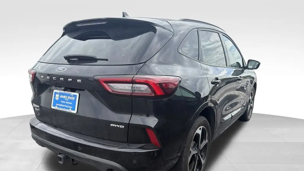 2023 Ford Escape ST-Line Select