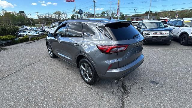 2024 Ford Escape ST-Line Select