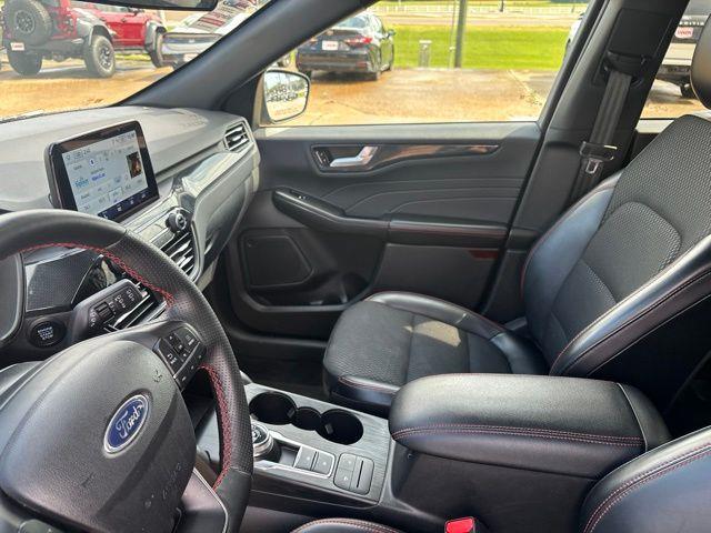2025 Ford Escape - $25,425