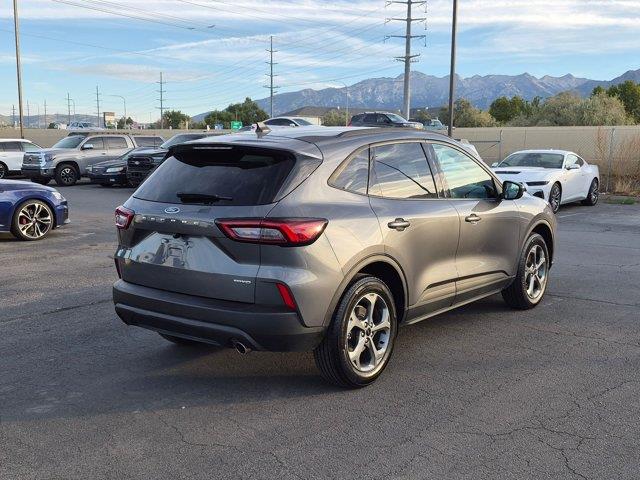2025 Ford Escape - $24,123