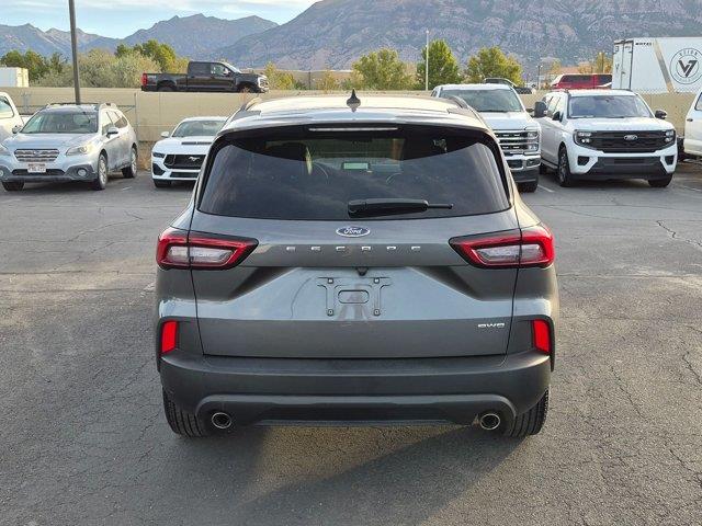 2025 Ford Escape - $24,123