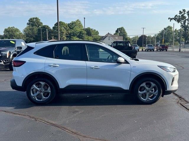 2025 Ford Escape - $25,000