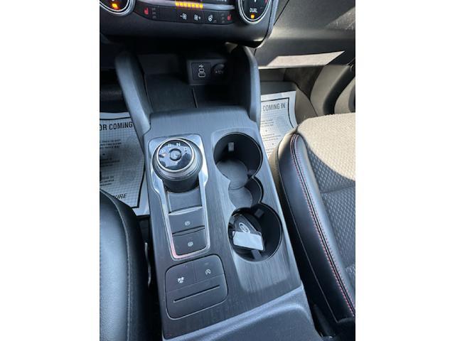 2025 Ford Escape - $25,900