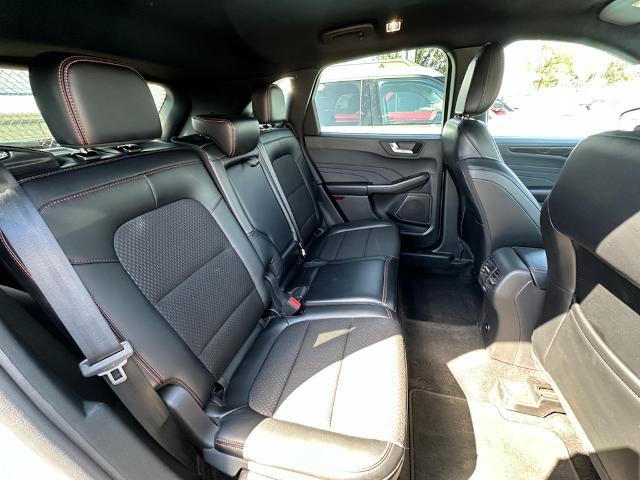 2025 Ford Escape - $25,900