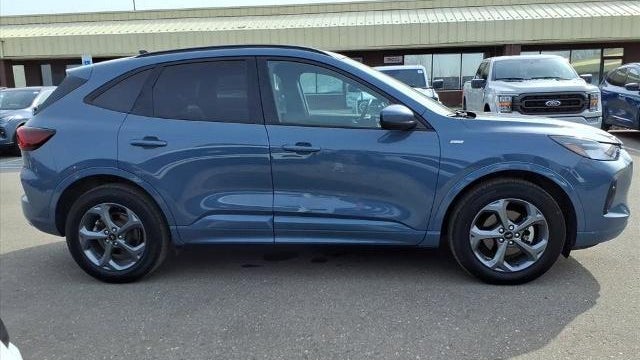 2023 Ford Escape ST-Line Select