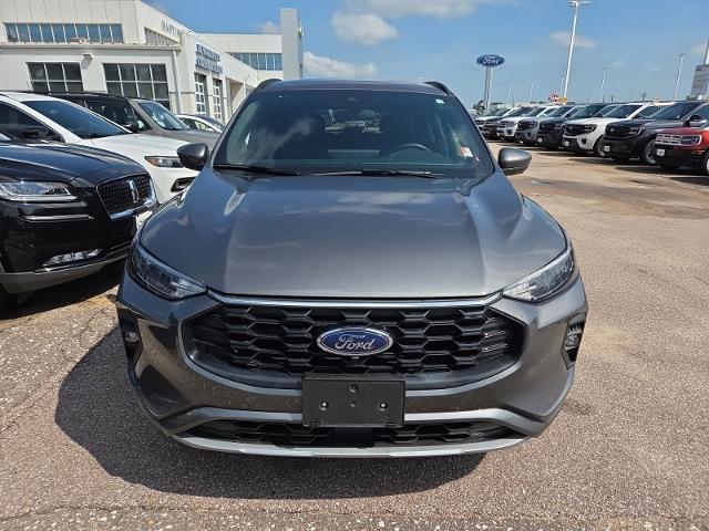 2023 Ford Escape - $28,931