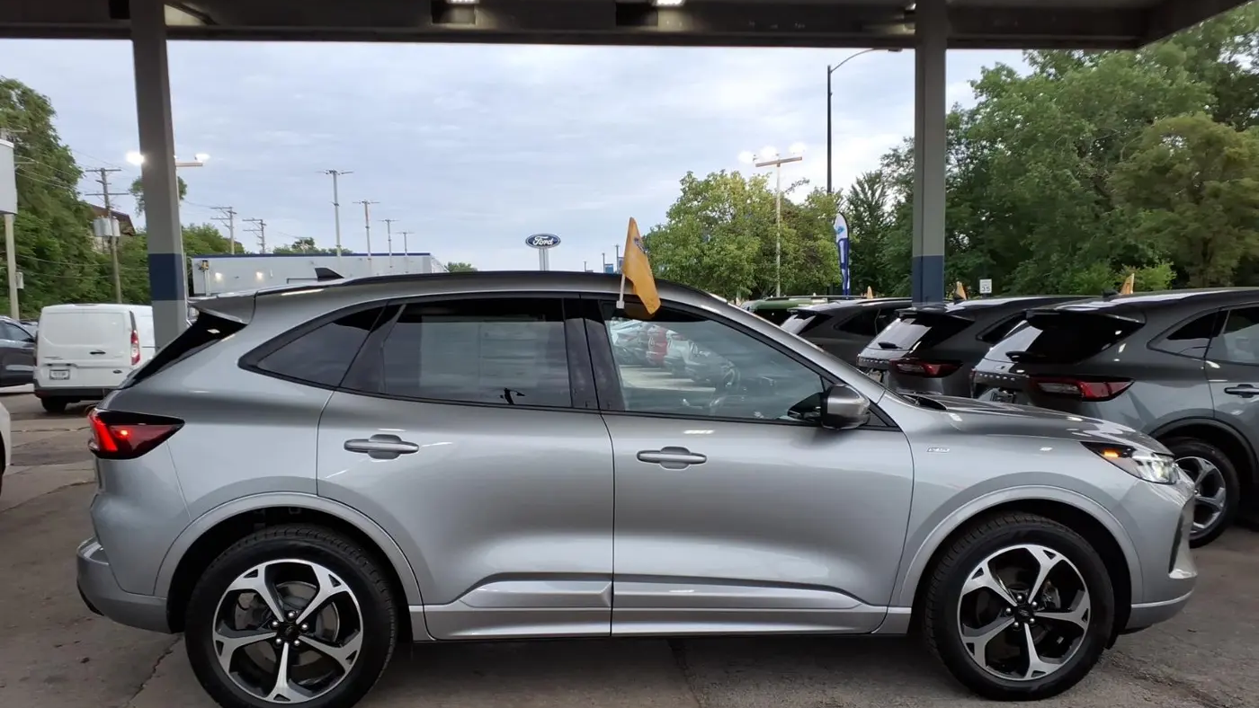 2023 Ford Escape ST-Line Select