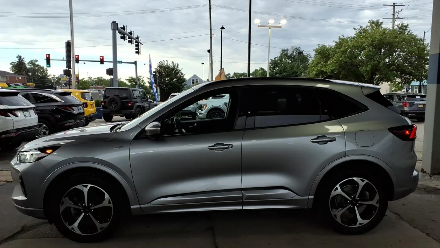 2023 Ford Escape ST-Line Select