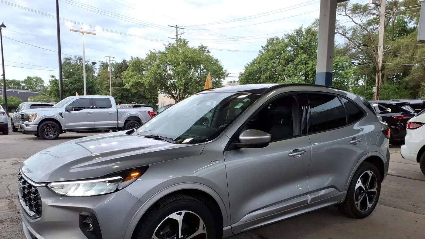 2023 Ford Escape ST-Line Select