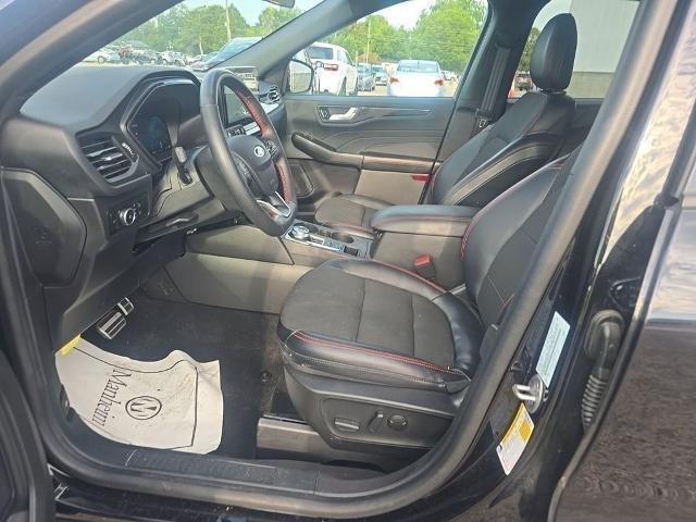 2023 Ford Escape - $21,988