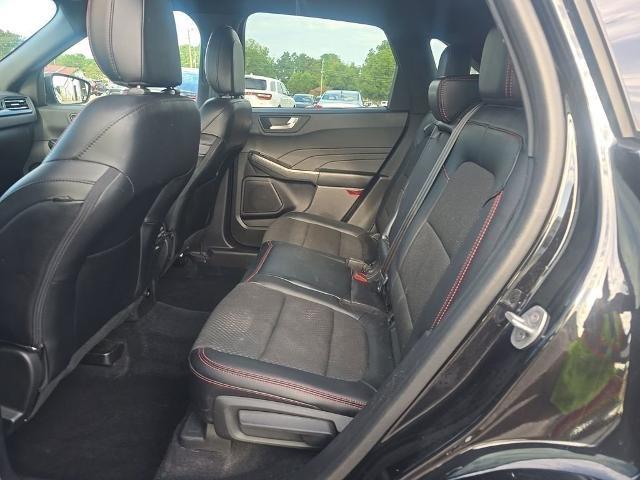2023 Ford Escape - $21,988