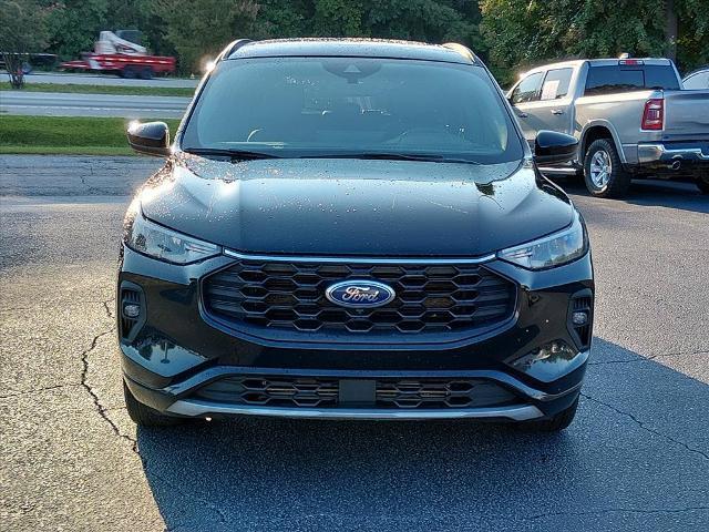 2023 Ford Escape - $21,988