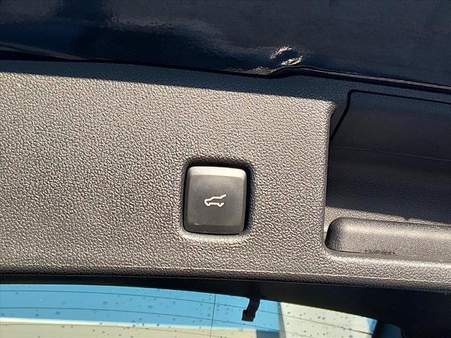 2023 Ford Escape - $21,988