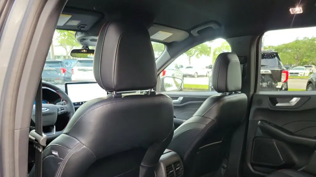 2023 Ford Escape ST-Line Select