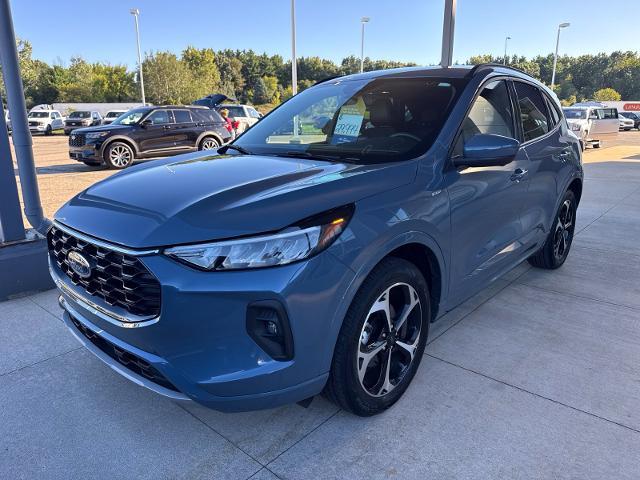 2024 Ford Escape - $29,700